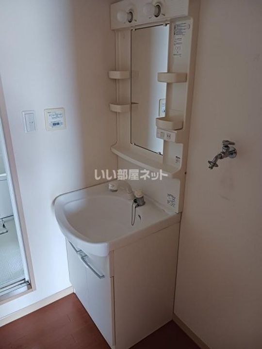 コンフォールII C棟の内装