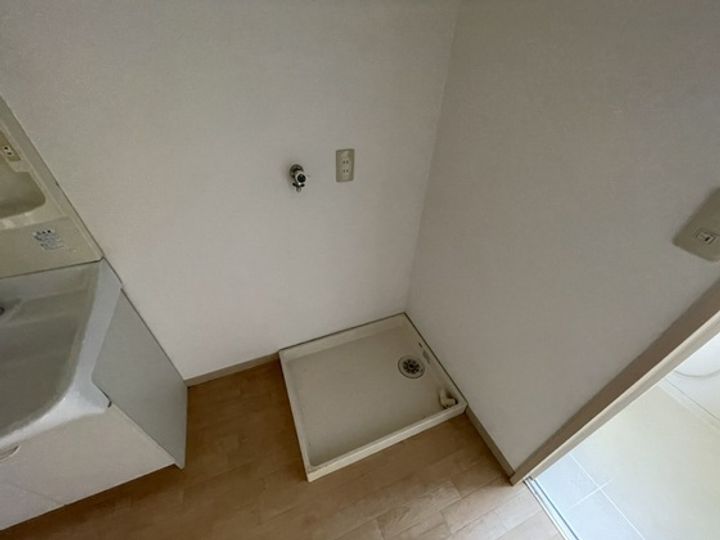 山中借家の内装