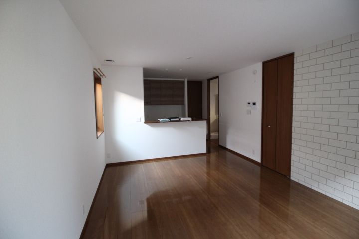 群馬県前橋市本町1(一戸建)の賃貸物件の居間