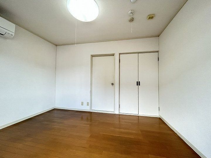 コーポ御薗橋の居間