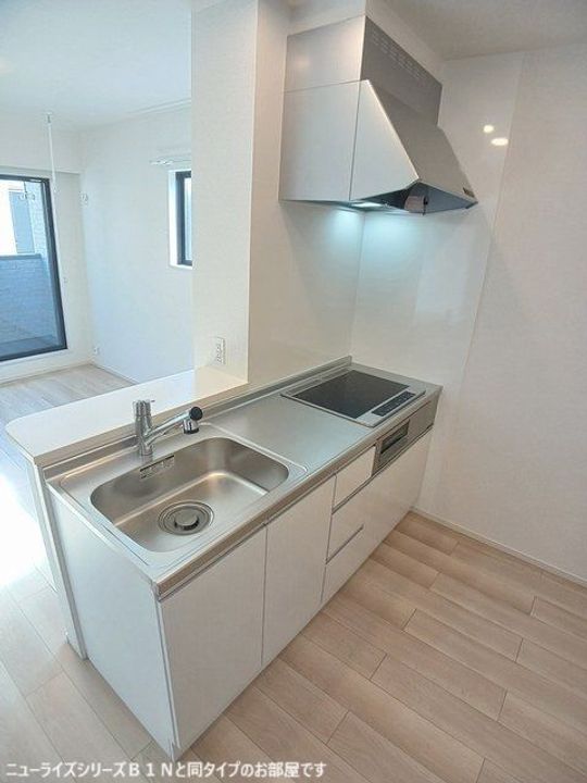 群馬県伊勢崎市下触町(アパート)の賃貸物件のキッチン