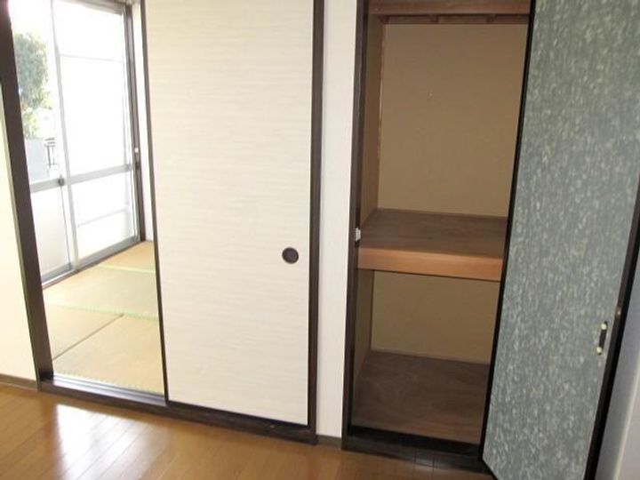 タウニィ石丸の内装