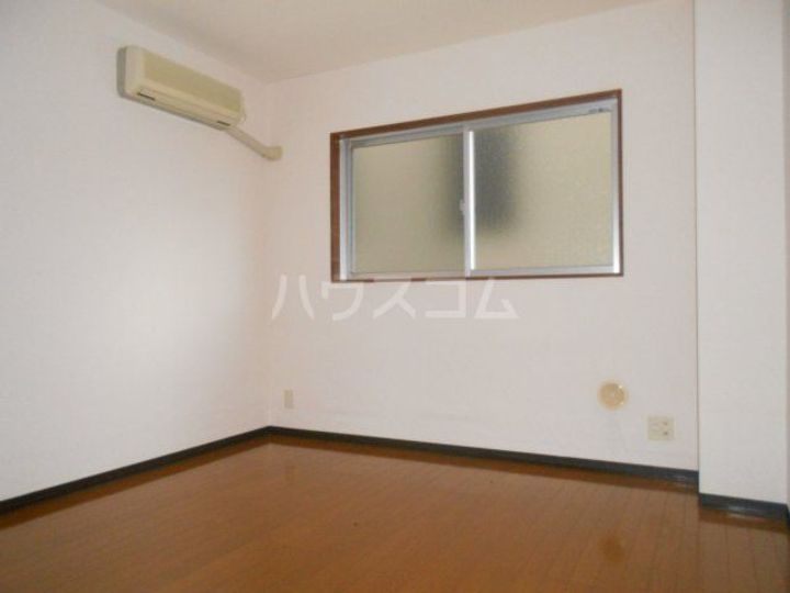 第3宮田ビルの居間