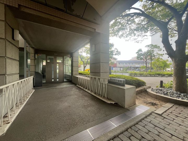 RICイーストコート7番街1番館の地図