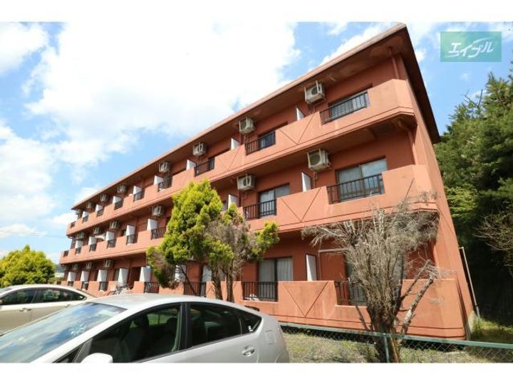 ハウゼ丘の上の外観