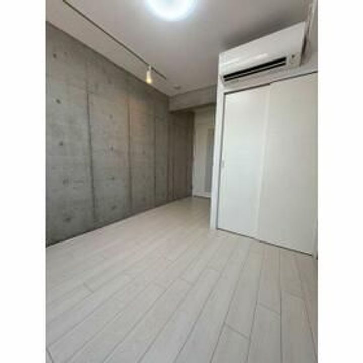 SPEC RESIDENCE TOGOSHIの内装