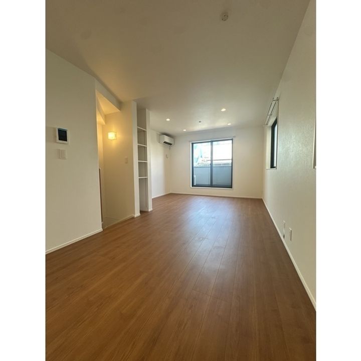 神奈川県横浜市旭区万騎が原(一戸建)の賃貸物件の居間