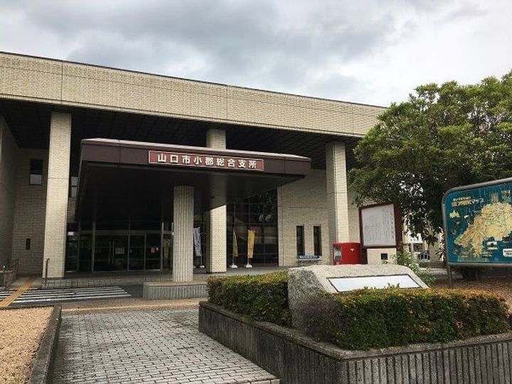 山口県山口市小郡上郷(アパート)の賃貸物件の周辺