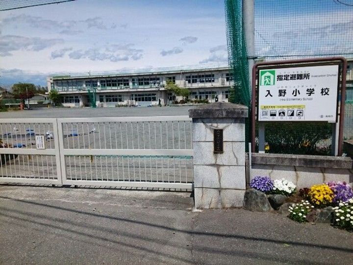 カーサ モレラの周辺