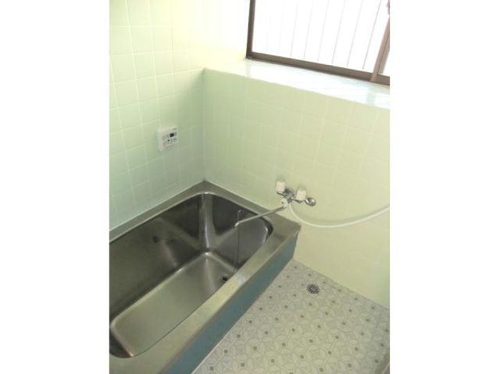 静岡県裾野市平松(一戸建)の賃貸物件の風呂