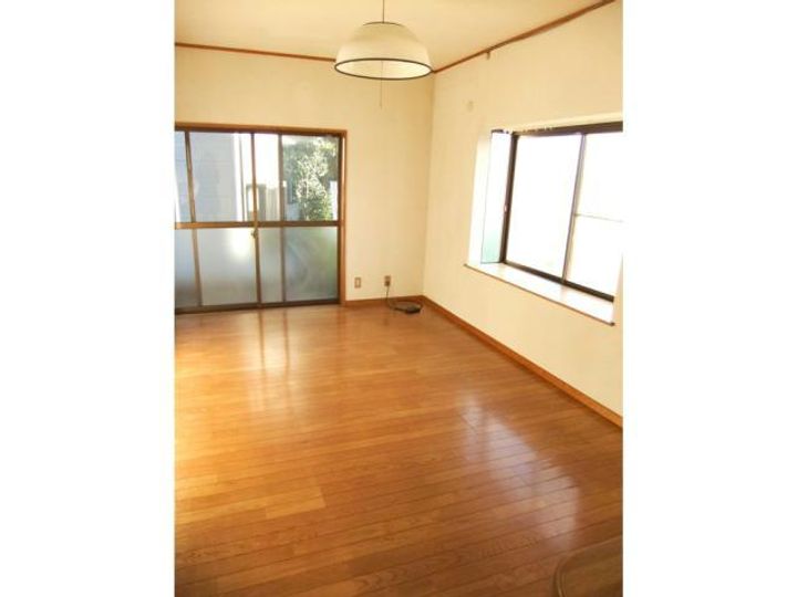 静岡県裾野市平松(一戸建)の賃貸物件の居間