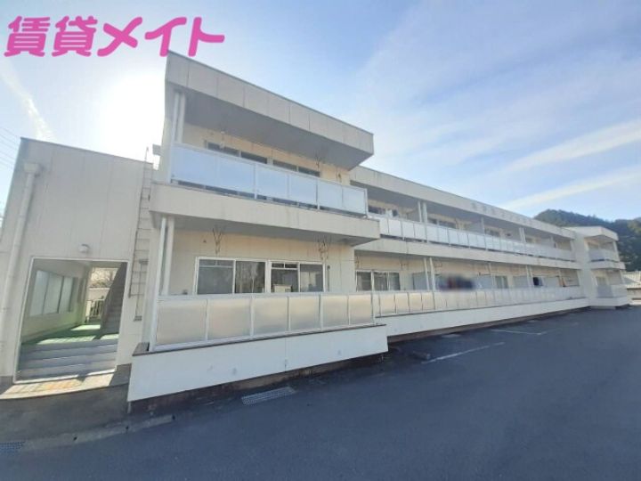 奥伊勢マンションの地図