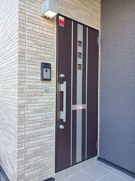 福島県福島市松川町字南諏訪原(アパート)の賃貸物件の玄関
