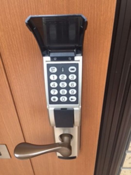 福島県いわき市若葉台2(アパート)の賃貸物件の玄関