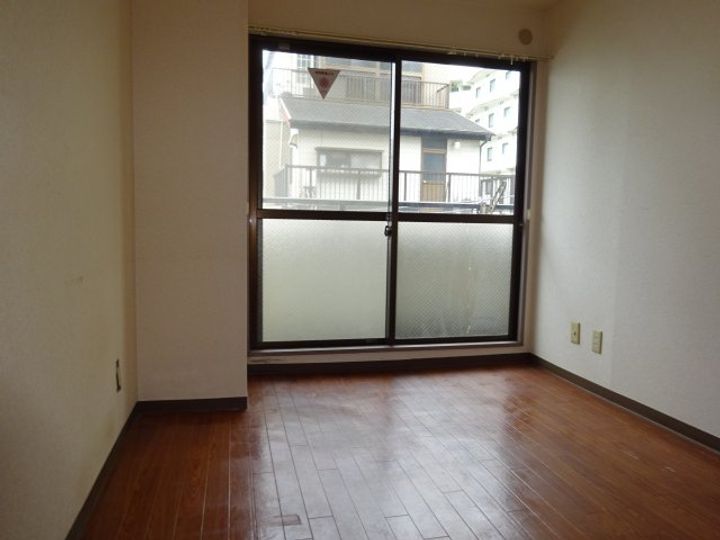 Tsgarden小岩の居間