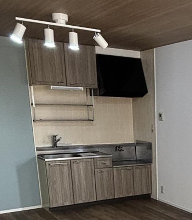 ファミール本郷のキッチン