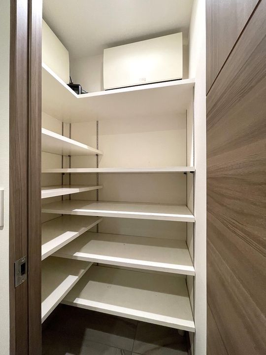 ザ・サンメゾン目白近衛町エルドの内装