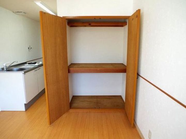 アールアパートメント大供表町の内装
