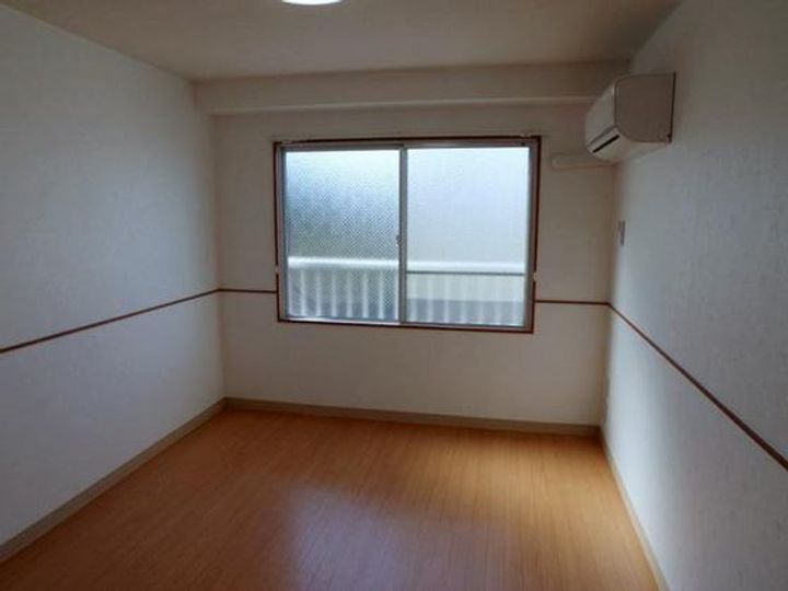 アールアパートメント大供表町の内装