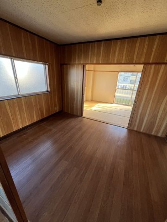 田中ハイツの居間