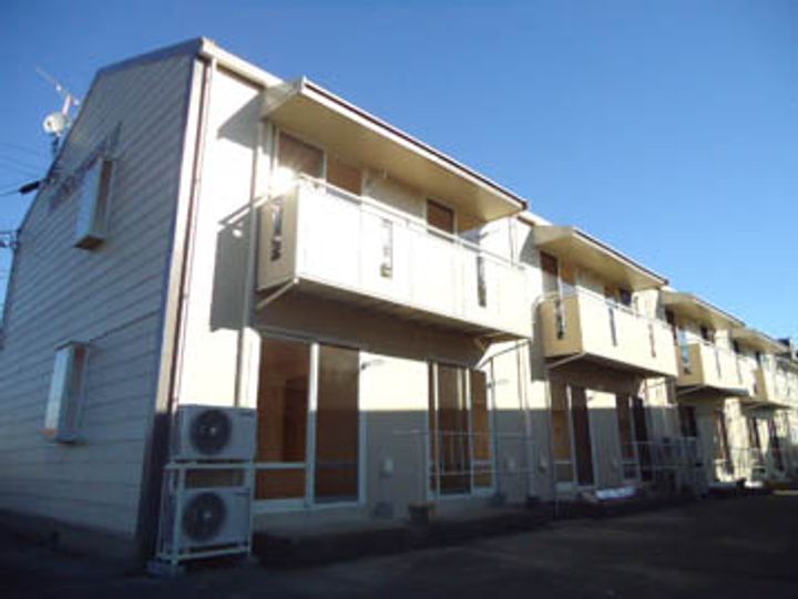 レジデンスみやま A棟の外観