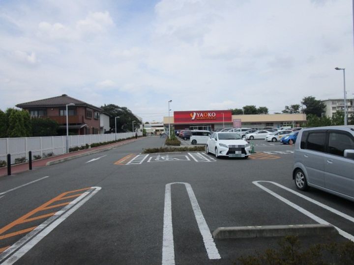 ミルエムの周辺