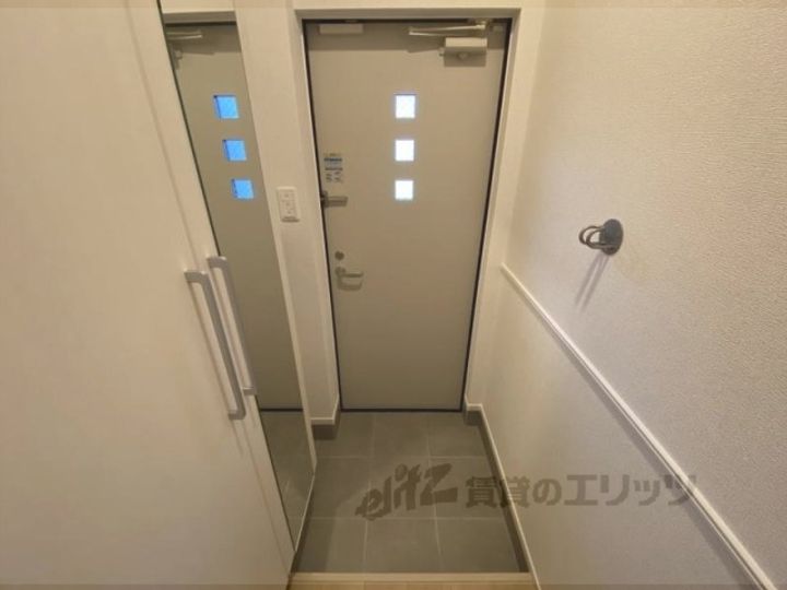 グランド萩ヶ丘2の玄関