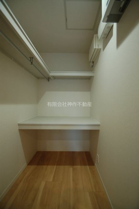 ザ・グランドオペラ並木の内装