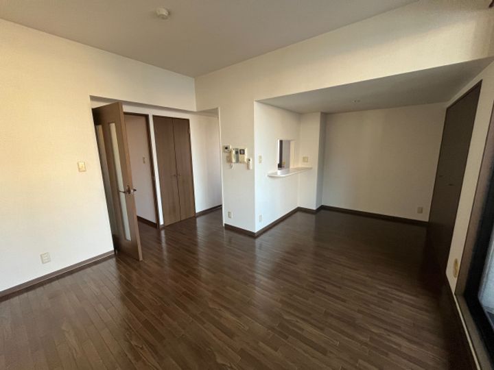 広島県広島市中区鉄砲町(マンション)の賃貸物件の居間