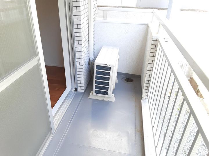 COKULAS上杉山の内装