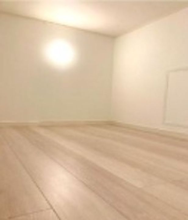 アイビーライトの居間