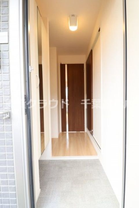 エヴァーラスティング千葉の玄関