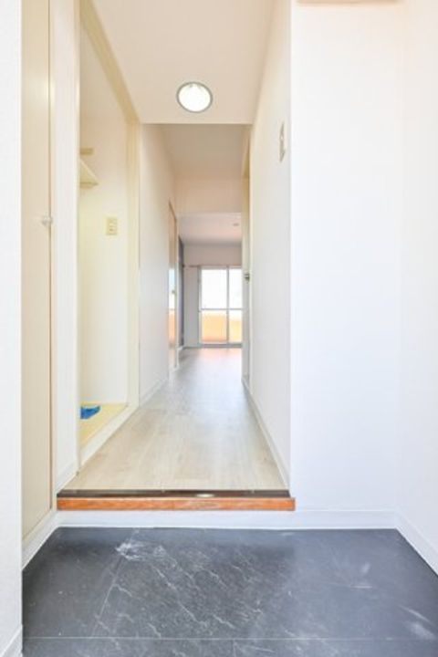 神奈川県横浜市緑区長津田4(マンション)の賃貸物件の玄関