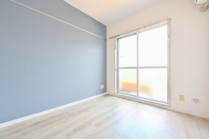 神奈川県横浜市緑区長津田4(マンション)の賃貸物件の居間