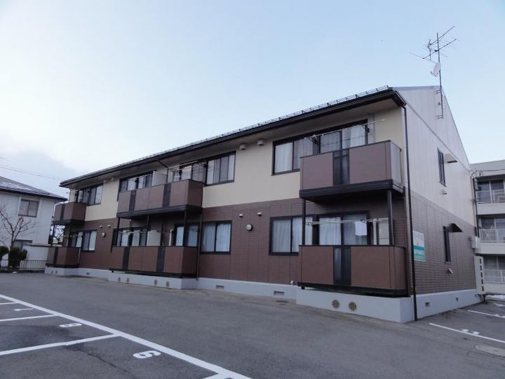 山形県山形市桜田西1(アパート)の賃貸物件の外観