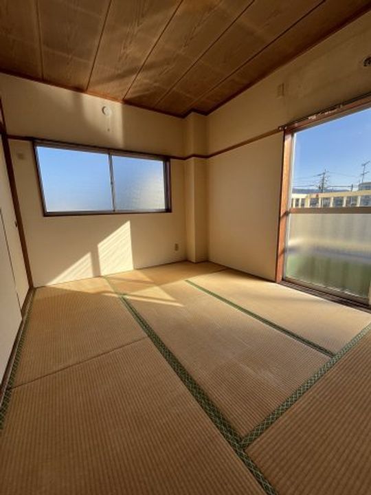 田中ハイツの居間