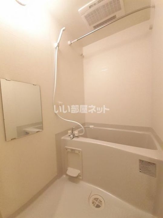 ル・リオン牛込柳町の風呂