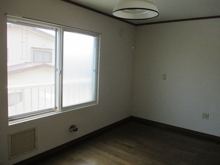 グリーンパレスの居間