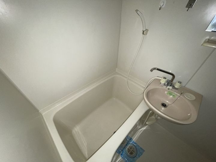 レジデンス京才の風呂