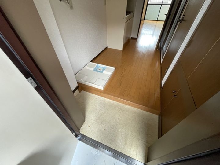 レジデンス京才の玄関