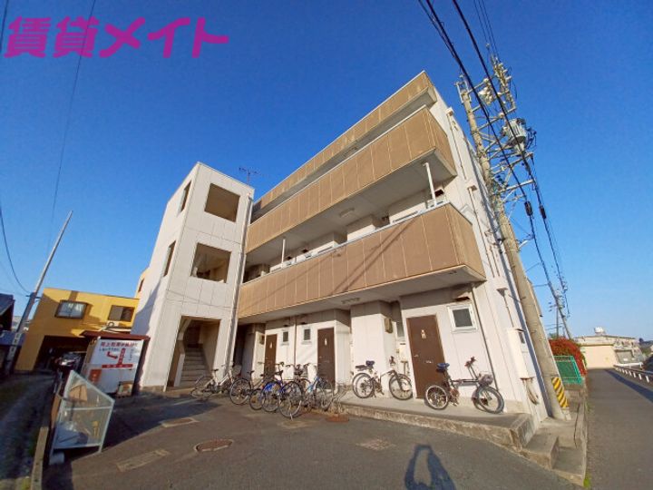 コーポ牛場の外観