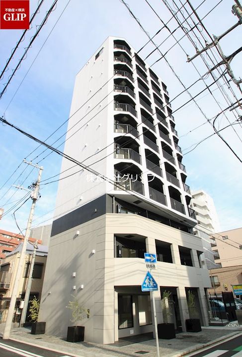 オープンブルーム横浜の外観