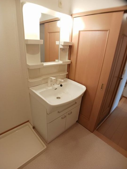 滋賀県長浜市神照町の賃貸アパートの内装