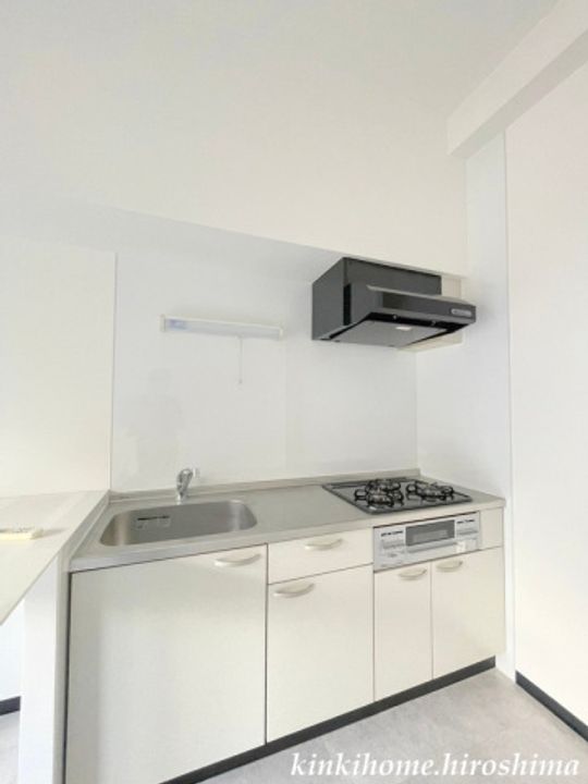 広島県広島市中区幟町(マンション)の賃貸物件のキッチン