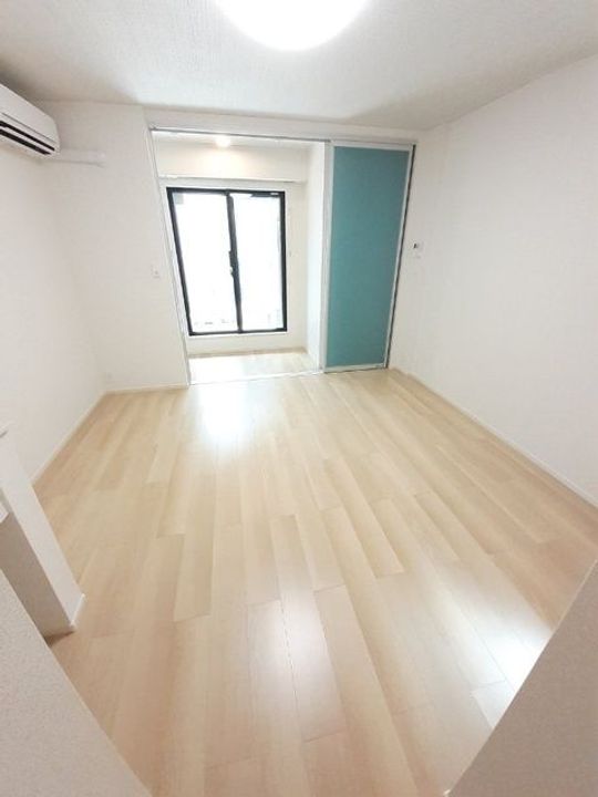 山口県下松市大字末武上(アパート)の賃貸物件の居間