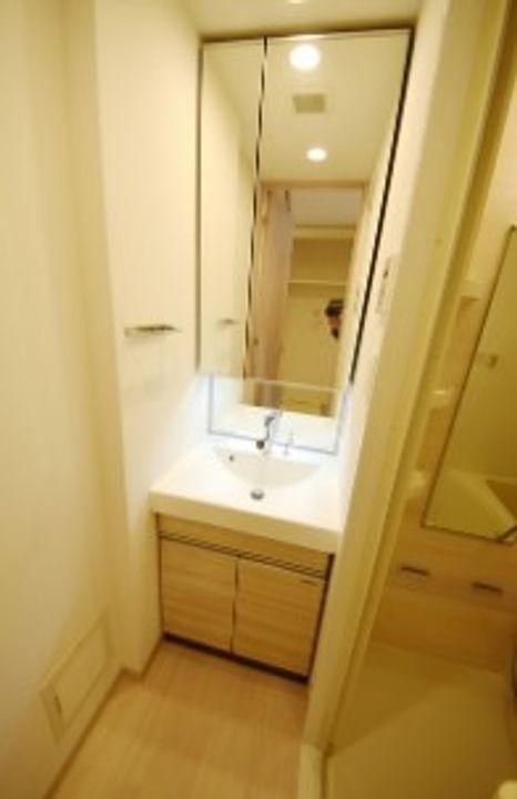 CASA EST CORTA CASA EST CORTAの内装