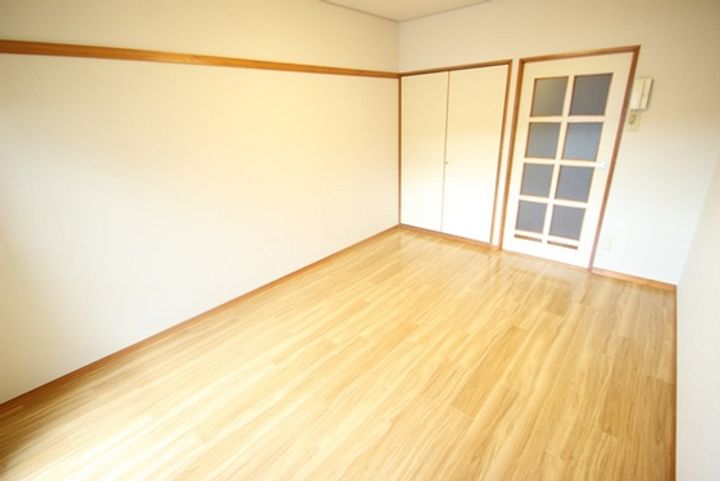 アイビルの内装