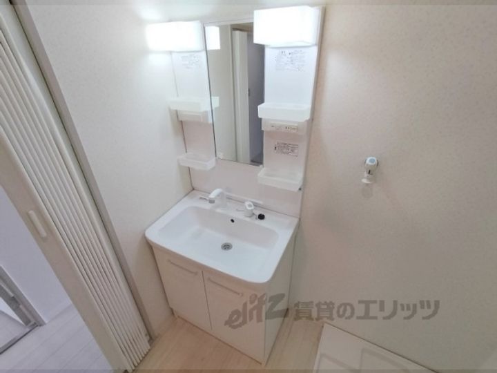 リヴェール三室の内装