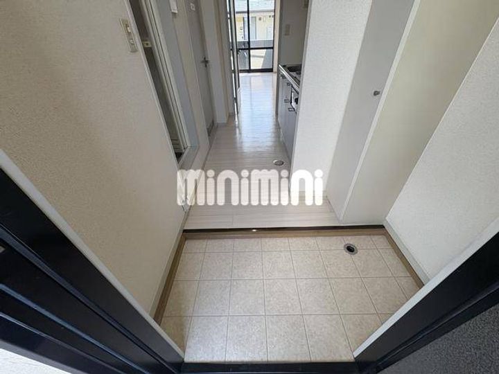 マルベリーフィルド Bの内装