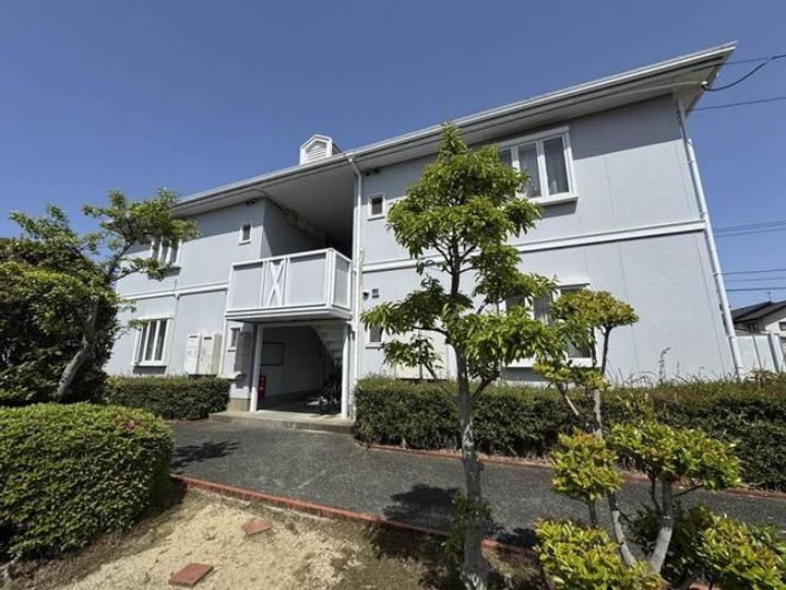 レーベンハイツ G棟の外観